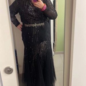 Elegant Black Evening Gown